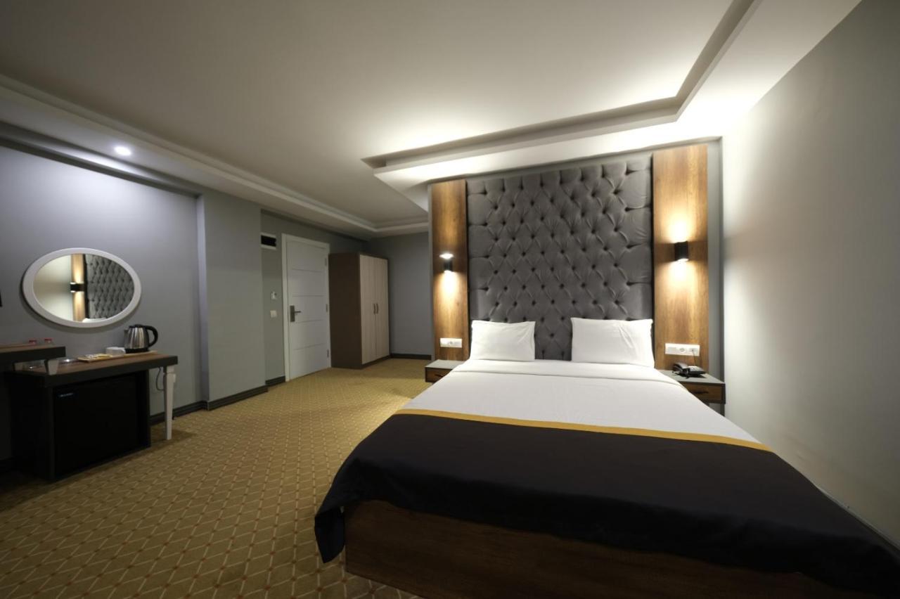 Eniza Hotel Мерсин Екстериор снимка