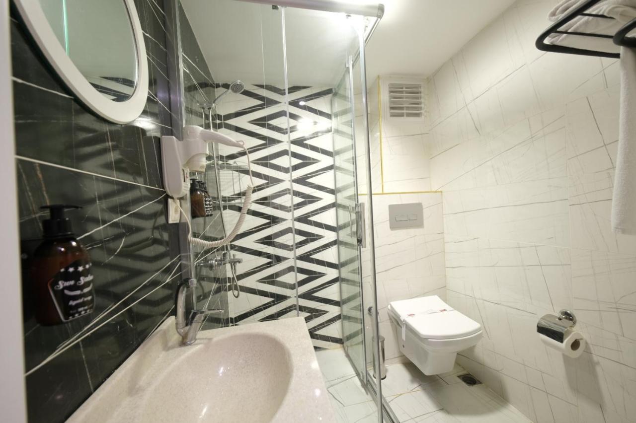 Eniza Hotel Мерсин Екстериор снимка